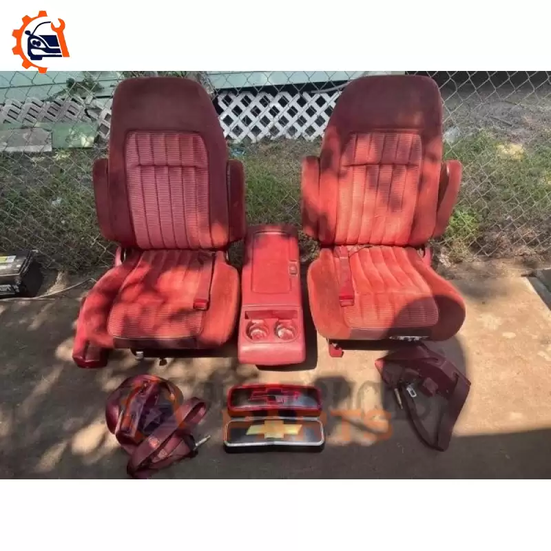 88-94 MAROON RED BUCKET SEATS AND CONSOLE SEATS BELTS